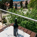 Lora Sea & Oldtown View With Parking Dubrownik