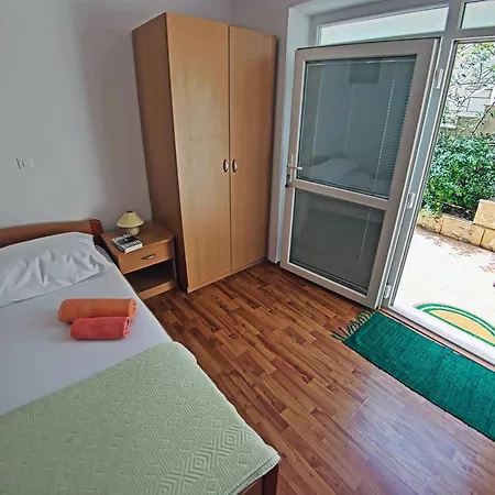 Lora Sea & Oldtown View With Parking *