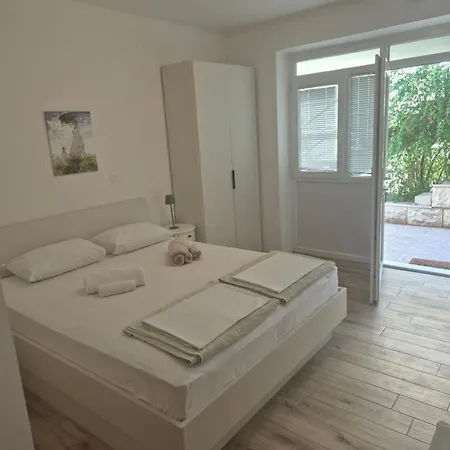 Appartement Lora Sea & Oldtown View With Parking